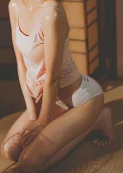 公妇借种乱h日出水_全集在线观看